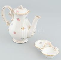 Zsolnay virágmintás porcelán kávékiöntő és sószóró, részben kézzel festett, jelzett, kis kopásnyomokkal, m: 18 cm, h: 13 cm