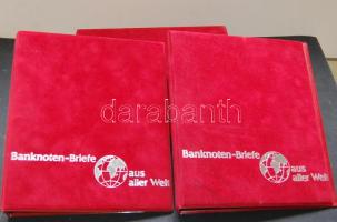 2db piros színű, bársony, 4-gyűrűs albumfedél, az egyik tokkal, nagyon jó állapotban