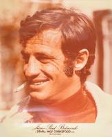 Jean-Paul Belmondo (1933-2021) francia színész, a Zsaru vagy csirkefogó című filmben, nagyméretű fotó, szakadással, törésnyommal, 60×50 cm