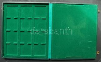 Éremtartó kazetta, 12 férőhellyel, 53x53mm