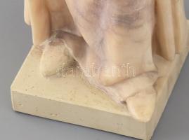 Jalim jelzéssel: Bölcs Náthán. Faragott márvány, alsó része, talapzattal javított, kis kopásokkal, 1...