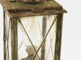 Régi vasúti lámpa, kopásokkal, 1880 körül, m: 56 cm / A tétel a Gödöllői Királyi Kastélyban tekinthe...