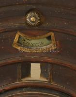 1850 körül, fa falióra, hónap nap kijelzéssel, mechanikus, nincs kipróbálva, 60x59 cm /