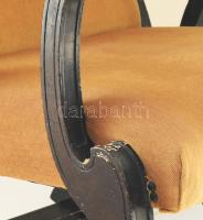 1870 körül, eklektikus, hintaszék, kopásokkal, m: 85 cm / A tétel a Gödöllői Királyi Kastélyban teki...