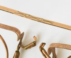 1900 körül, aranyozott cvikker, üveg hiány, h: 11.5 cm / A tétel a Gödöllői Királyi Kastélyban tekin...