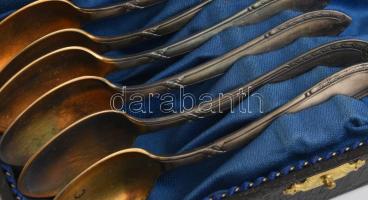 Aranyozott, ezüstözött hat darabos kiskanál készlet díszdobozban