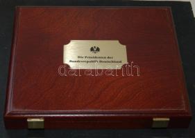 Németország 1991. "A Szövetségi Köztársaság elnökei" 6klf db aranyérem egyenként 10g 14K (...