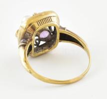 Arany (Au/8k) ékített gyűrű, jelzett, m: 55. bruttó: 3,2g