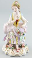 Német rokokó hölgy, kis lepattanásokkal, jelzett, m: 14,5 cm