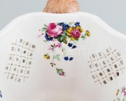 Puttós kínáló, jelzett, kopott, lepattanásokkal, m: 16 cm