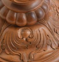 Jelzés nélkül: Szent Kristóf. Faragott fa, posztamenssel, kopásokkal, m: 129 cm