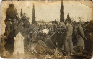 Első világháborús katonai temetés / WWI K.u.K. military funeral, photo (b)