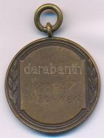 1923. Labdarúgó bronz sport emlékérem füllel, hátoldalán "Ifj. baj. 1922-1923. Deli. ker."...