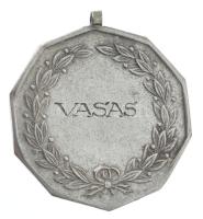 ~1930. Jelzett Ag kerékpáros díjérem füllel, hátoldalán "VASAS" gravírozással (9,61g/0.800...