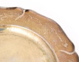Ezüst tálca. Jelzett, mesterjegyes 661 g, d: 28 cm
