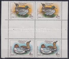 1988 Récék 2Ft és 4Ft ívközéprészes négyestömb (középen hajtott) / Mi 3972 + 3974 gutter block of 4 (folded in the middle)