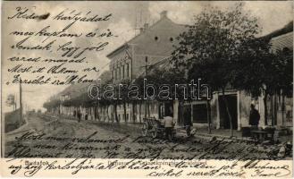 1905 Budapest XXII. Budafok, Dunasor a takarékpénztár épületével, lovaskocsi, villamossín, fodrász, bor és sör üzlet. Kohn és Grünhut kiadása