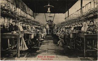 Brousse, Filature a Soie / silk spinning mill, interior with workers (EK)