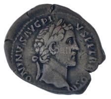 Római Birodalom / Róma / Marcus Aurelius (Antoninus Pius alatt) 138-161. Denarius Ag (3,11g) T:VF kitörés Roman Empire / Rome / Marcus Aurelius (under Antoninus Pius) AD 138-161. Denarius Ag [ANT]ONINVS AVG PI-VS PP TR P COS II[I R] / AVRELIVS C[AESAR AV]G PII F COS (3,11g) C:VF crack RIC III 417a