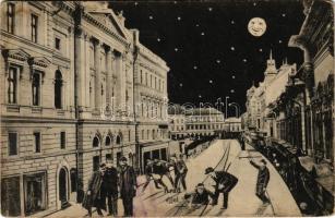 1922 Arad, Aczél Péter utca este. Humoros montázs részeg férfiakkal. Pichler Sándor kiadása / street view at night. Humorous montage with drunk men (fl)