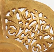 Réz áttört kínálótál, jelzett, 22,5x29 cm