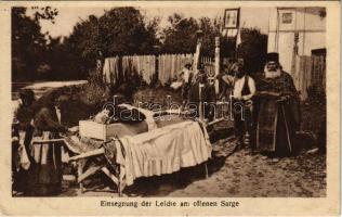 1918 Braila (?), Einsegnung der Leiche am offenen Sarge / Romanian Orthodox funeral, consecration of the corpse in the open coffin (fl)