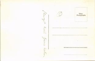 Budapest II. Széna tér, Régi Szent János kórház, villamos. photo