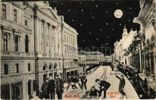 1911 Arad, Aczél Péter utca éjjel. Humoros montázs részeg férfiakkal / street view at night. Humorous montage with drunk men