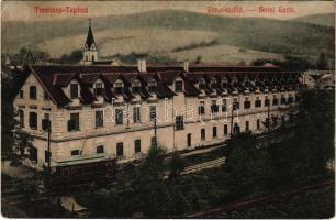 1910 Trencsénteplic, Trencianske Teplice; Garni szálloda és villamos. Ondreicska Fábián kiadása / hotel with tram (kis szakadás / small tear)