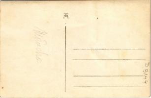 Mundra, Mandra; Dormitorul 5-6 / bentlakásos iskola, hálószoba belső / boarding school, dormitory, i...