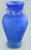 Kék üveg váza, kis repedéssel, m: 19 cm