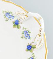 Hollóházi szedermintás tortatál, jelzett, kis kopásokkal, d: 33,5 cm