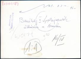 1972 A Barátság kőolajvezeték áthúzása a Dunán, sajtófotó, a hátoldalon feliratozott, pecséttel jelz...