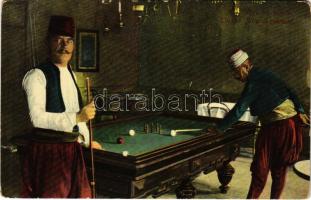 Turci na biljaru / Türken Biliard spielend / Törökök biliárdoznak Boszniában / Turkish men playing pool in Bosnia. W.L. Bp. 1910. No. 10. (kopott sarkak / worn corners)