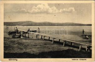 Gárdony, Velencei-tó, fürdőzők. Benda Nővérek kiadása (EK)