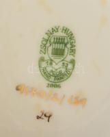 Zsolnay virágmintás váza, jelzett, hibátlan, m: 20 cm