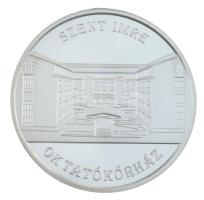 DN "Szent Imre Oktatókórház" jelzett Ag emlékérem dísztokban (35,13g/0.999/42mm) T:PP