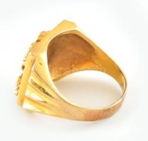 Arany (Au/9k) oroszlános gyűrű, jelzés nélkül, m: 58 cm, nettó: 8,2g