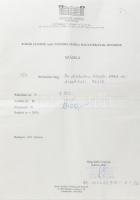 Fa díszkulacs (italtartó), közepén áttört réz díszítéssel, 42x26 cm. Kádár Jánosné / Tamáska Mária h...