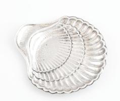 Ezüst(Ag) kagyló alakú ékszertartó tálka, jelzett, 8,9×9,8 cm, nettó: 43,2 g