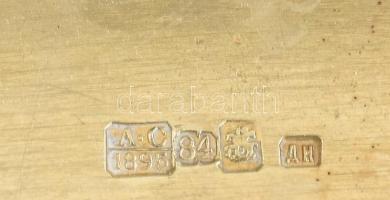 Ezüst (Ag) orosz cári cigaretta tartó, gyufa tartóval 84 zolotniki ezüst jelzéssel készítési hely: M...