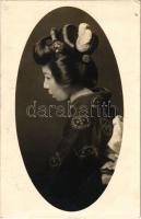 1921 Japán gésa / Japanese geisha. Postkarto Matsuda Photo-Studio (EK)