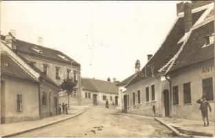 Sopron, Sas tér, utca, üzlet. photo