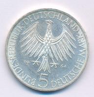 NSZK 1964J 5M Ag "Gottlieb Fichte halálának 150. évfordulója" T:AU patina
FRG 1964J 5 Mar...