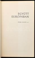 8 db vegyes, emigráns kiadású könyv: Szépfalusi István: Együtt Európában (Parancs János költő részér...