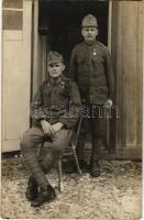 1917 Magyar katonák a budapesti Zita kórház előtt / WWI Hungarian soldiers in front of the military hospital. photo (EK)