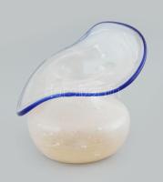 Kék csíkos üveg váza. Fúkt, anyagában színezett d: 12 cm