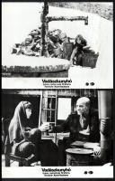 cca 1987 előtt készült ,,Vadászkunyhó című csehszlovák filmdráma jelenetei és szereplői, 3 db vintage produkciós filmfotó ezüst zselatinos fotópapíron, a használatból eredő (esetleges) kisebb hibákkal, 18x24 cm