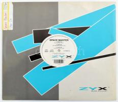 Space Master - Step On. Vinyl, 12", 33 1/3 RPM, ZYX Music, Németország, 1994. VG, a borító sérü...