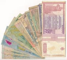 Románia 1991-2000. 200L-10.000L (15db) T:F,VG
Romania 1991-2000. 200 Lei - 10.000 Lei (10pcs) C:F,V...